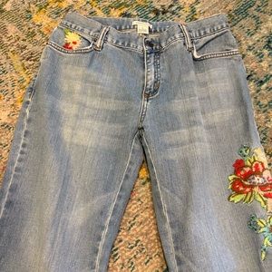 Harold’s EUC Embroidered Floral Print Blue Jeans Size 2 Spring Casual Cute Wear